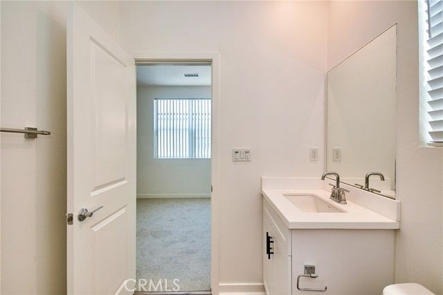 944 N Divino Privado 59, Ontario, CA 91764