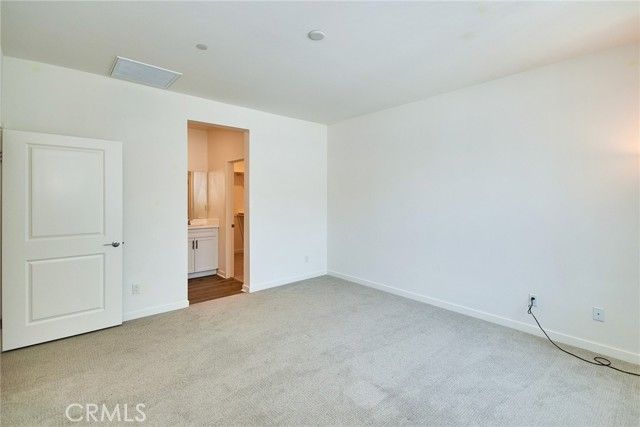 944 N Divino Privado 59, Ontario, CA 91764