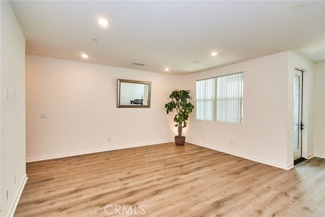 944 N Divino Privado 59, Ontario, CA 91764