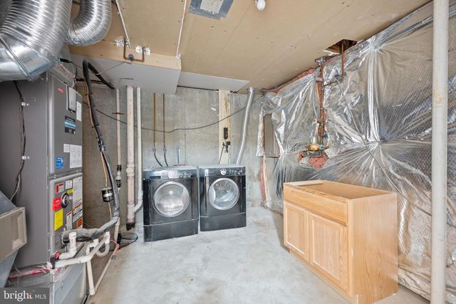 2836 NOMAD CT W, Bowie, MD 20716