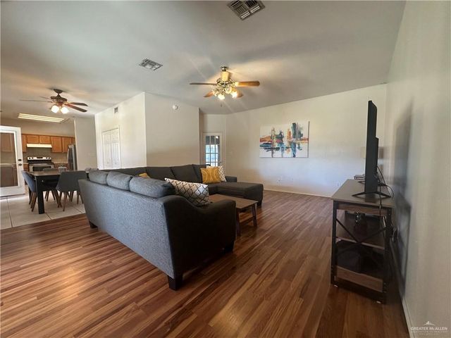 3202 Los Indios Parkway, Mission, TX 78572