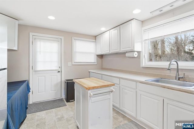 310 Boulevard Drive, Wayne, NJ 07470