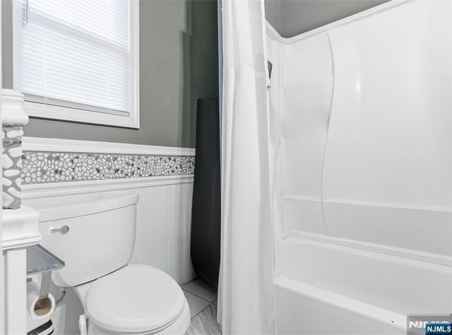 310 Boulevard Drive, Wayne, NJ 07470