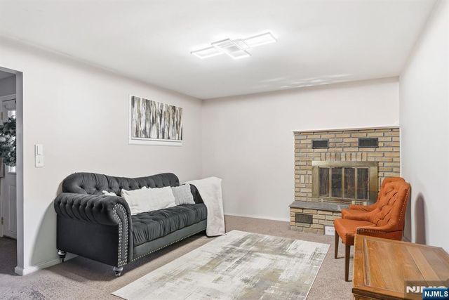 310 Boulevard Drive, Wayne, NJ 07470