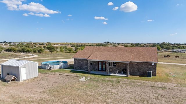 2425 County Road 184, Stephenville, TX 76401