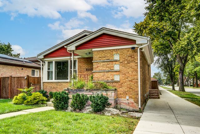 8500 S Calumet Avenue, Chicago, IL 60619