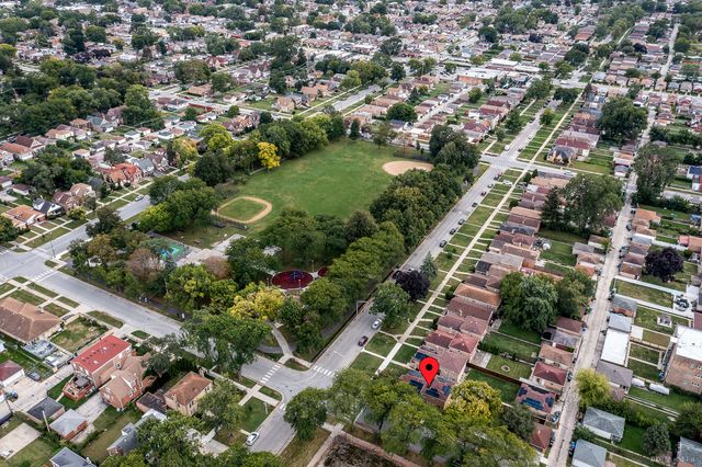8500 S Calumet Avenue, Chicago, IL 60619