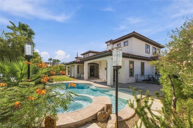 10997 Tranquil Waters Court, Las Vegas, NV 89135