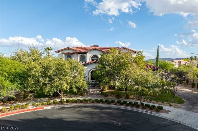 10997 Tranquil Waters Court, Las Vegas, NV 89135