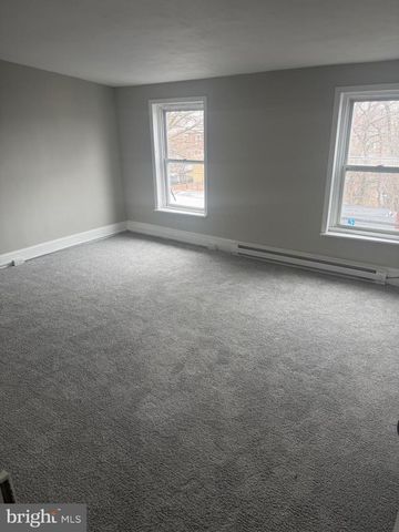 518 CHAIN ST, Norristown, PA 19401