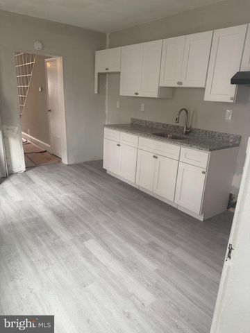 518 CHAIN ST, Norristown, PA 19401