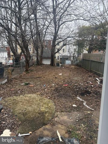 518 CHAIN ST, Norristown, PA 19401