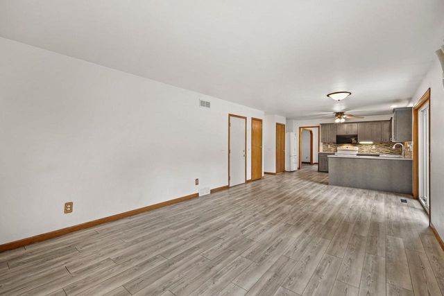 3702 Spring Hill Court, Middleton, WI 53562