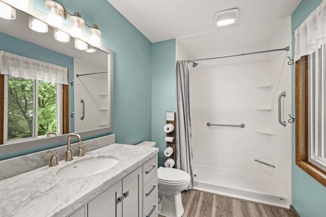 3702 Spring Hill Court, Middleton, WI 53562