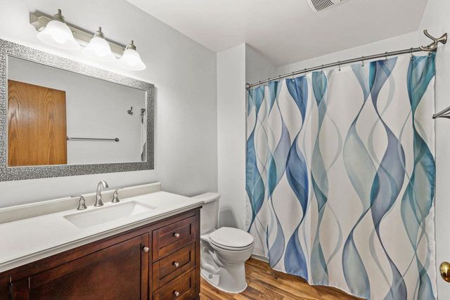 3702 Spring Hill Court, Middleton, WI 53562