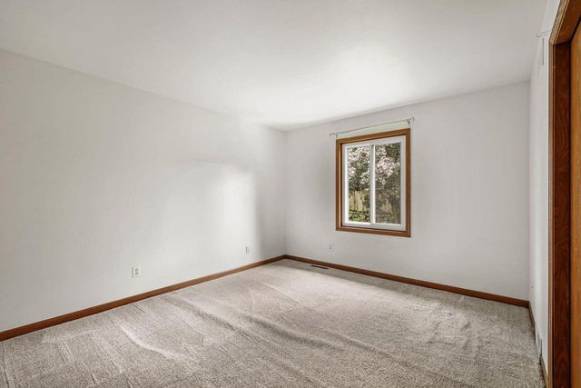3702 Spring Hill Court, Middleton, WI 53562