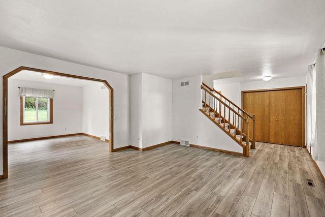 3702 Spring Hill Court, Middleton, WI 53562