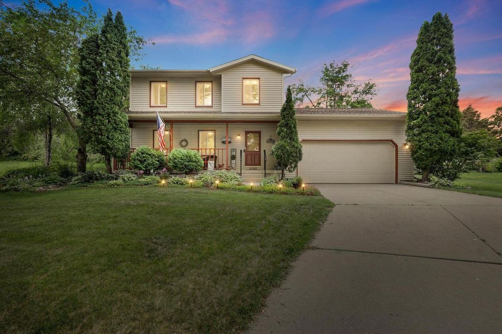 3702 Spring Hill Court, Middleton, WI 53562