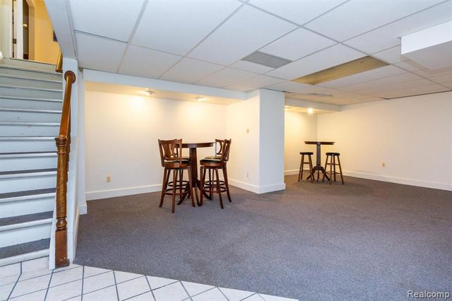 22133 Meridian Road, Grosse Ile, MI 48138