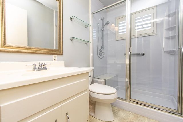 1705 Larkspur Pl, Turlock, CA 95380