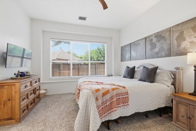 359 Kirby Drive, Argyle, TX 76226