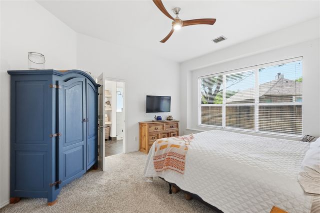 359 Kirby Drive, Argyle, TX 76226