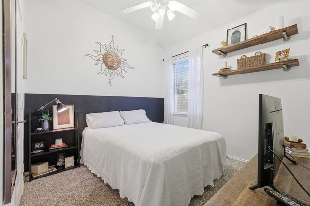 359 Kirby Drive, Argyle, TX 76226