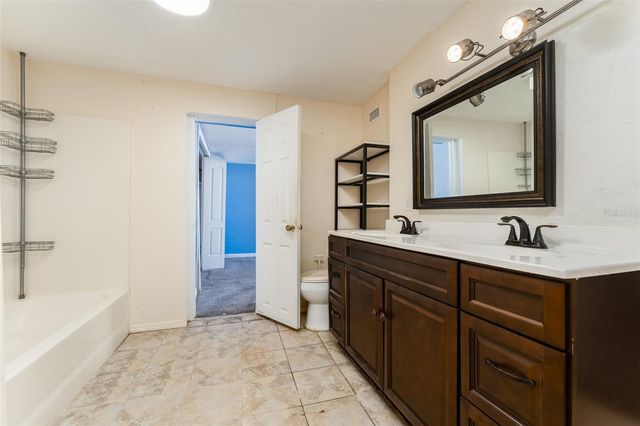 4924 WASHINGTON STREET, Lake Wales, FL 33859