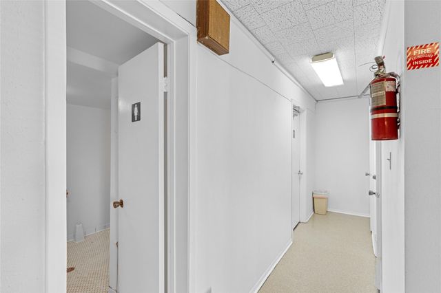 6910 Winton Street, Houston, TX 77021