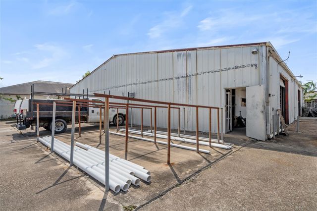 6910 Winton Street, Houston, TX 77021