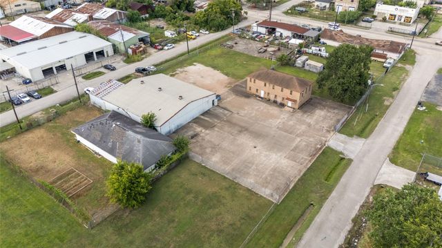 6910 Winton Street, Houston, TX 77021