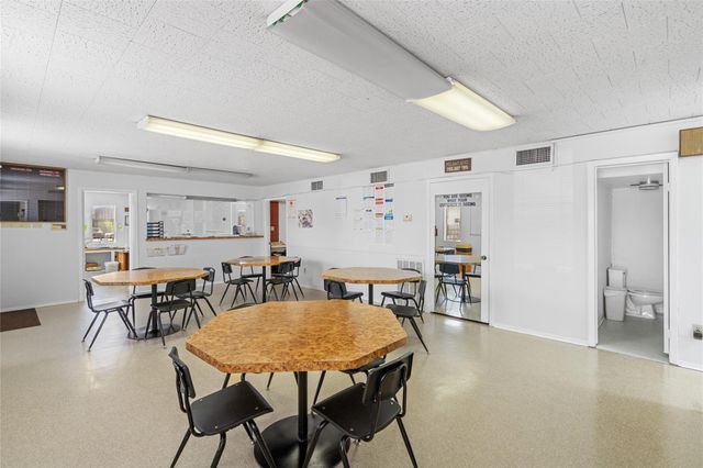 6910 Winton Street, Houston, TX 77021