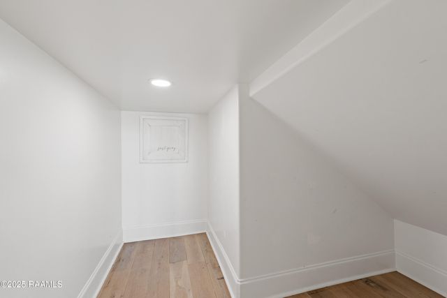 1044 The Lake Drive, Broussard, LA 70518