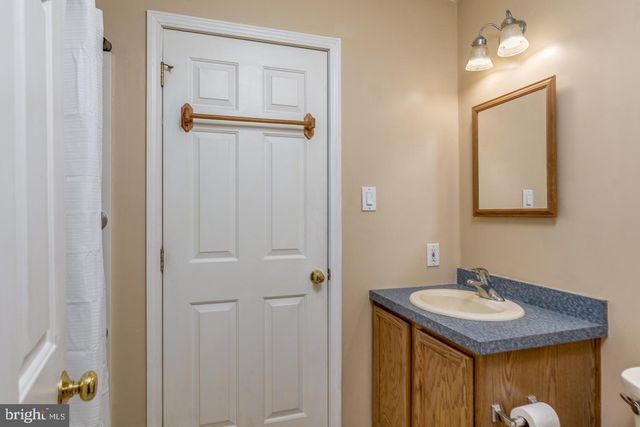 534 10TH STREET, Newtonville, NJ 08346