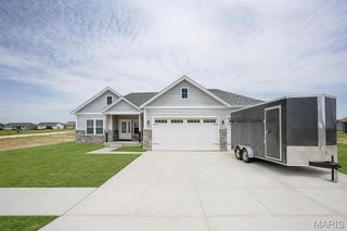 400 Rumsfeld Drive, Troy, IL 62294