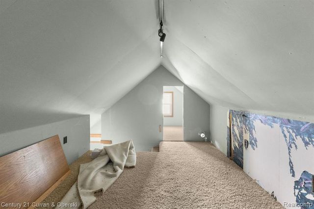 13011 Telegraph Road, Flat Rock, MI 48134