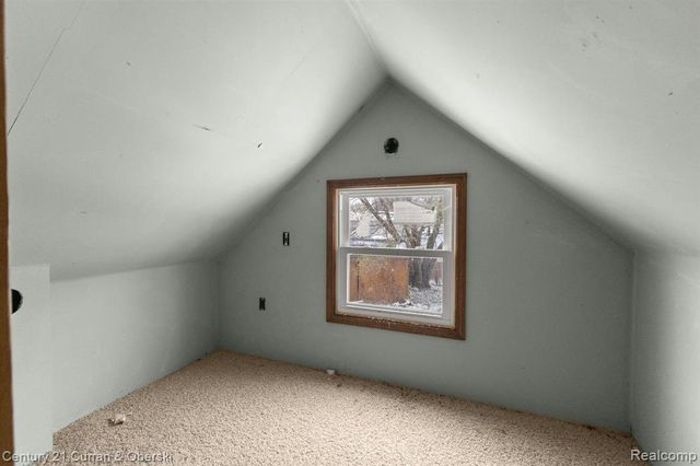 13011 Telegraph Road, Flat Rock, MI 48134