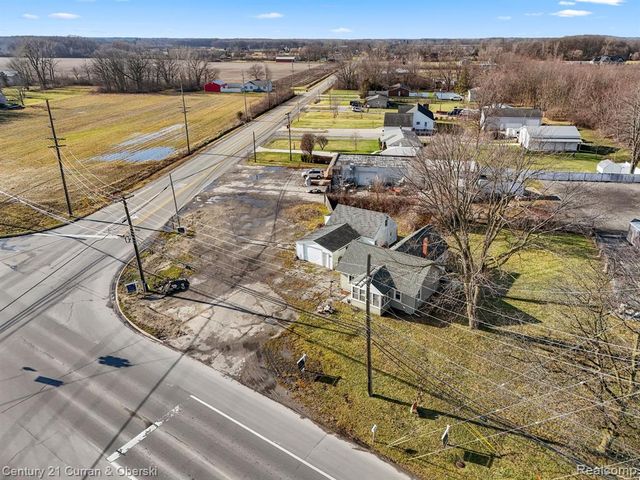 13011 Telegraph Road, Flat Rock, MI 48134