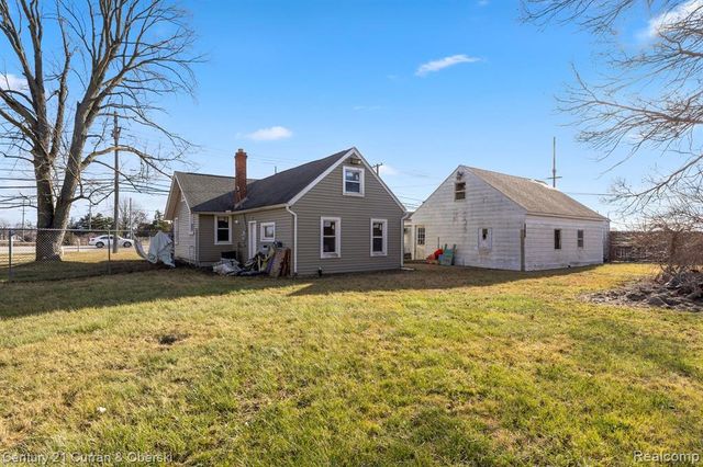 13011 Telegraph Road, Flat Rock, MI 48134