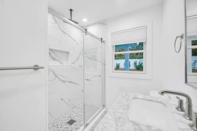 12 George Street, Hampton Bays, NY 11946