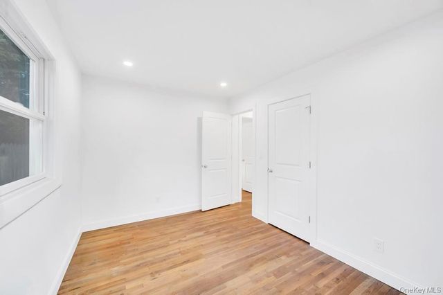 12 George Street, Hampton Bays, NY 11946