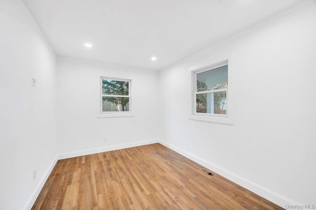 12 George Street, Hampton Bays, NY 11946