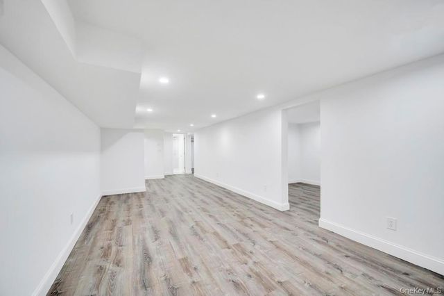 12 George Street, Hampton Bays, NY 11946