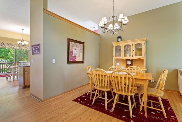 9112 Dunbar Knoll N, Brooklyn Park, MN 55443