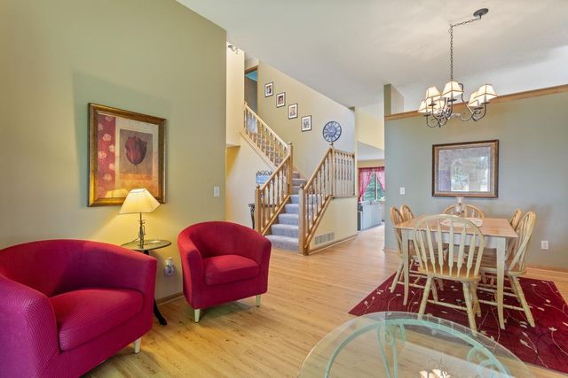 9112 Dunbar Knoll N, Brooklyn Park, MN 55443