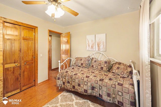 10247 E Coldwater Road, Davison, MI 48423