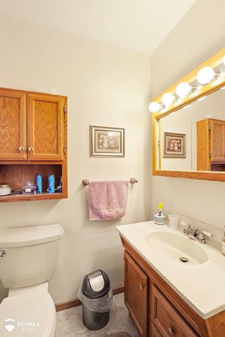 10247 E Coldwater Road, Davison, MI 48423