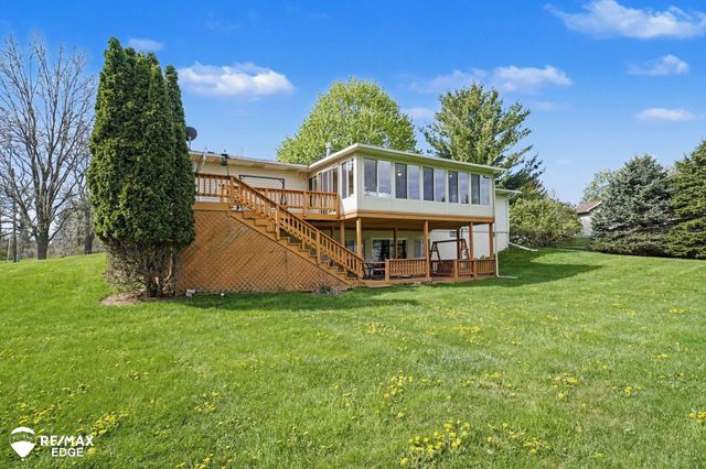 10247 E Coldwater Road, Davison, MI 48423