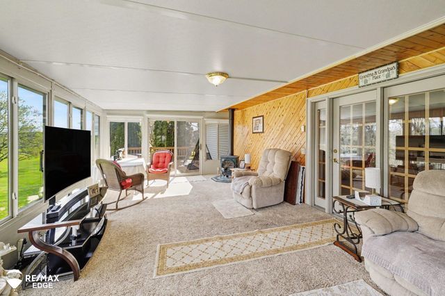 10247 E Coldwater Road, Davison, MI 48423