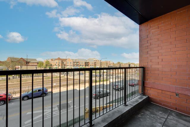 11 W Prospect Avenue 520, Mount Prospect, IL 60056